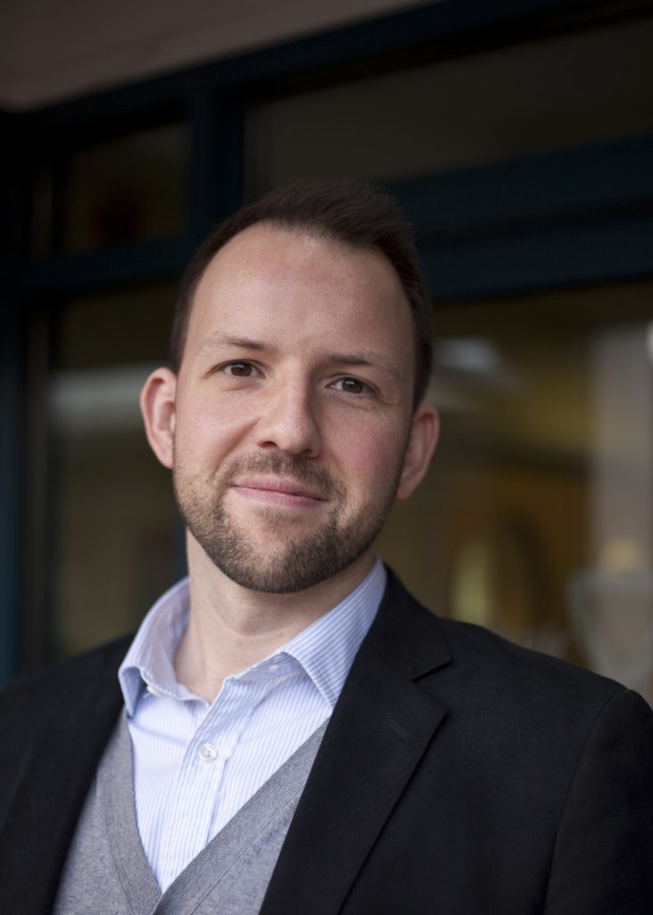 Gary Hammond Veritek Global Ltd